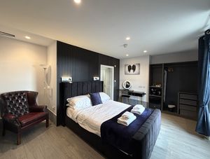 Photo 14- click for photo gallery